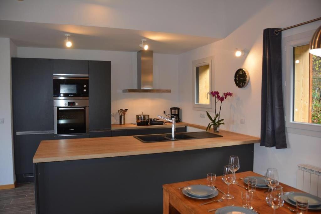 Chalet Alexanne - Meuble De Tourisme Classe 3 Etoiles - Porte De St Gervais Passy  Exterior foto